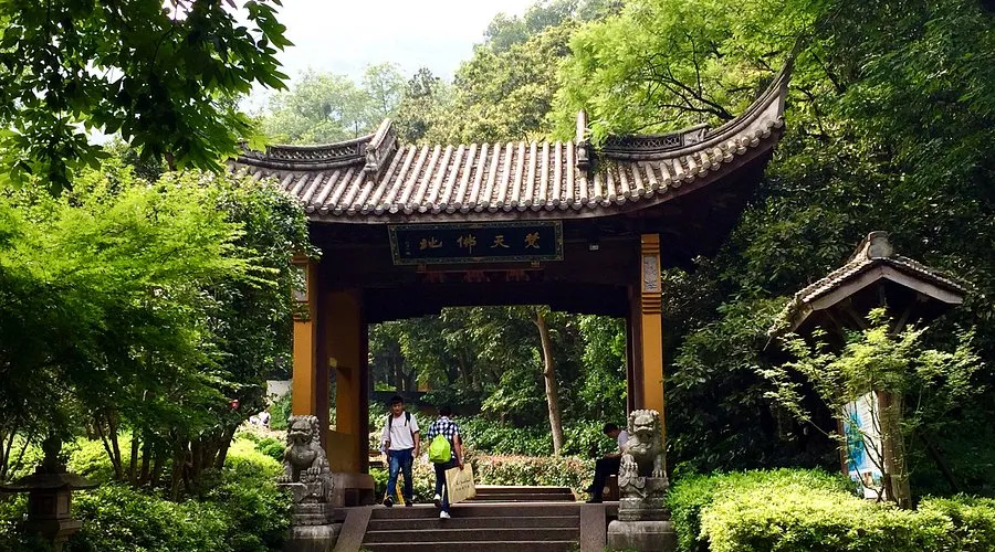 Lingyin Temple
